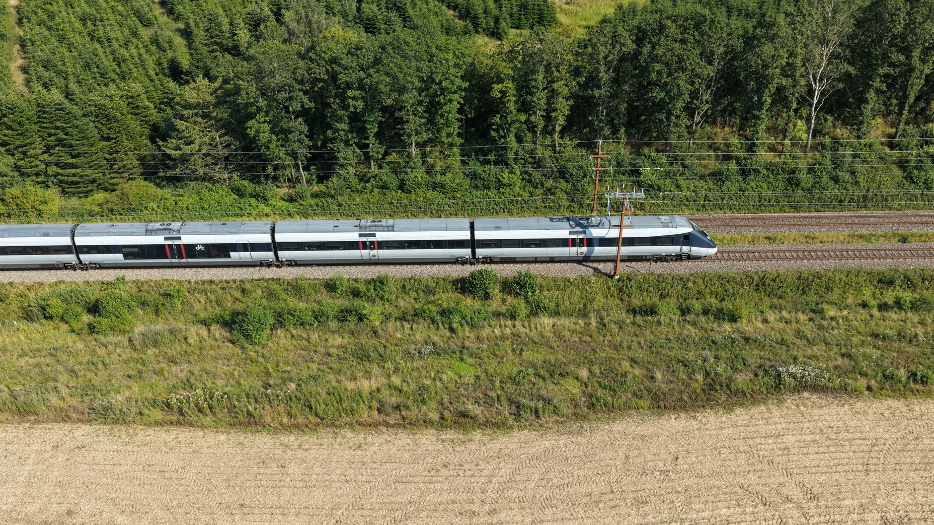 Ne laissez pas votre voyage d'affaires au hasard : maîtrisez l'intégration Train + Air !