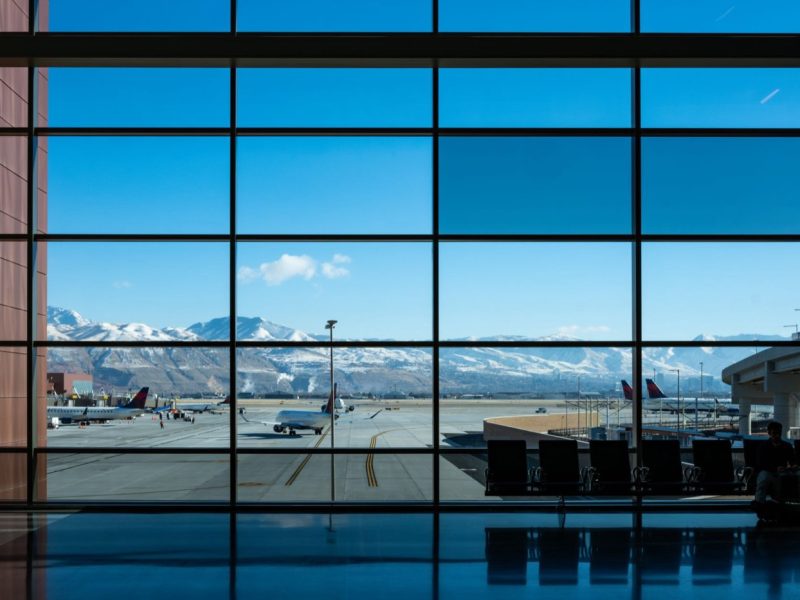 Comment easyJet transforme vos escales à Toulouse et Nice en expériences VIP ?