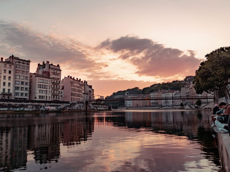 Lyon, Émergence d&rsquo;un Hub Stratégique pour les Voyageurs d&rsquo;Affaires