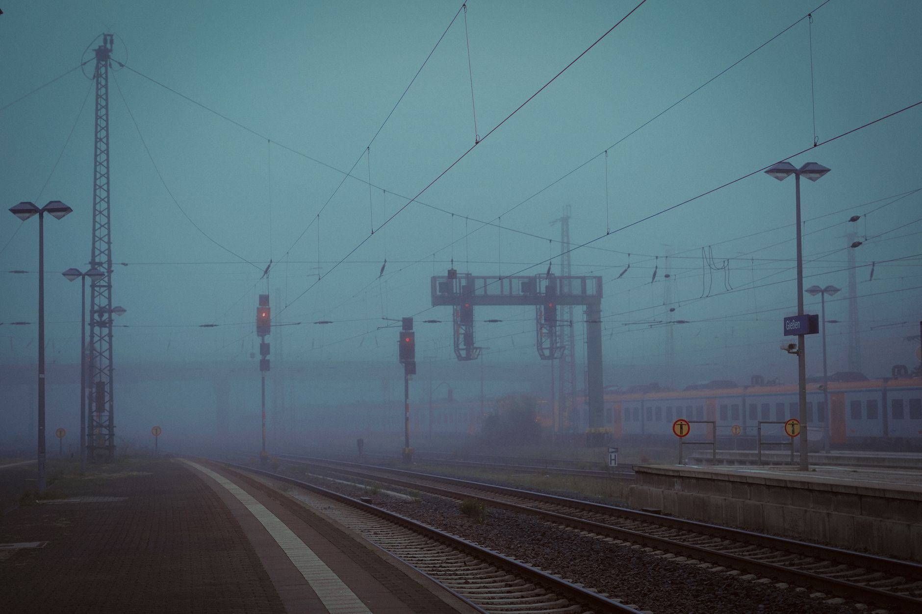 Économisez sur vos trajets : comment éviter les commissions sur les trains en France ?