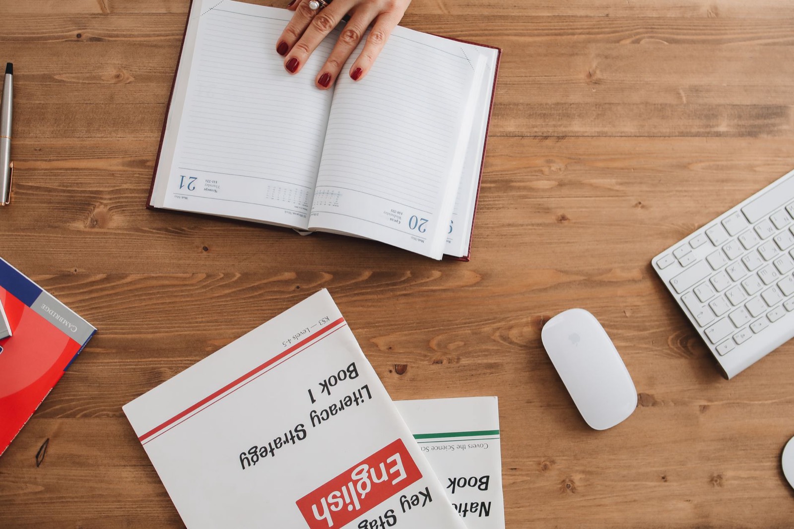 Carnet avec des formules en anglais pour un voyage d'affaires